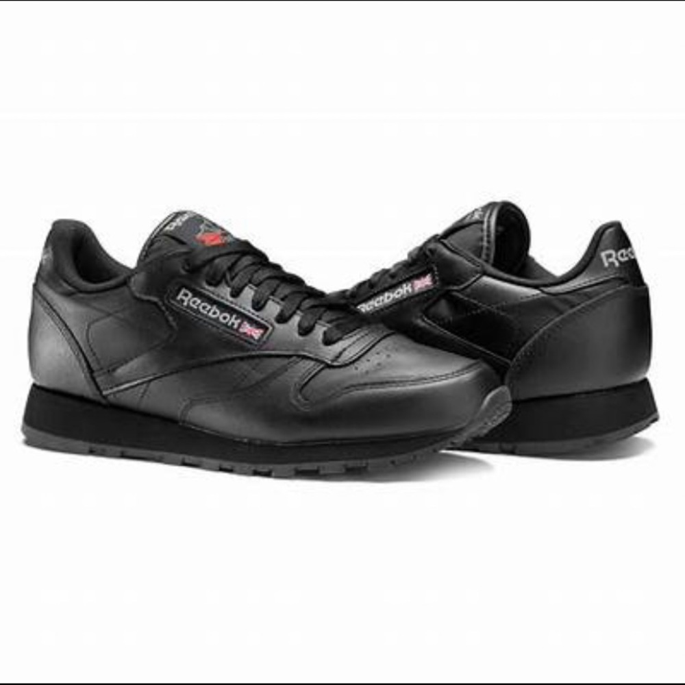 Reebok Classics - black NIB.